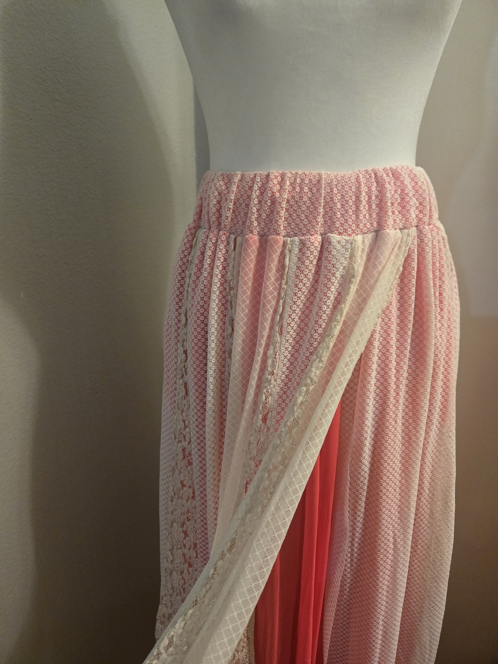 HAH Pleated Lace-Panel Maxi Skirt in Light Pink Size XS/S - Picture 4 of 9